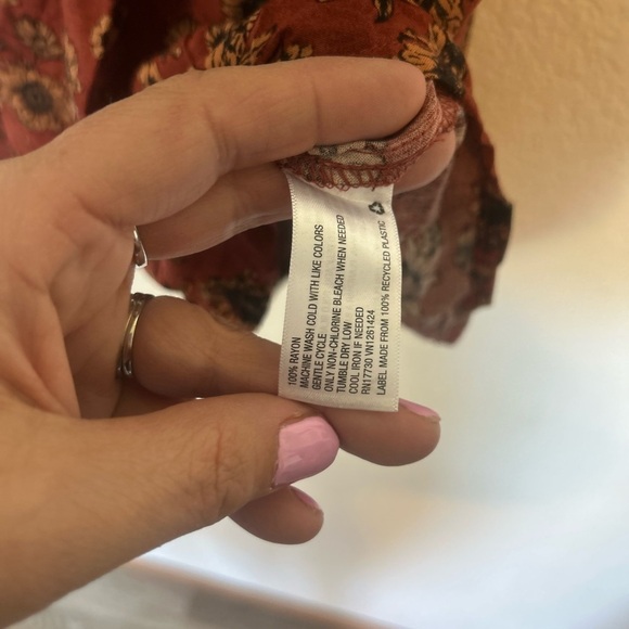 NWT XS Mossimo sunflower romper - Picture 6 of 13